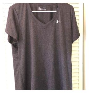 XL Under Armour T shirt